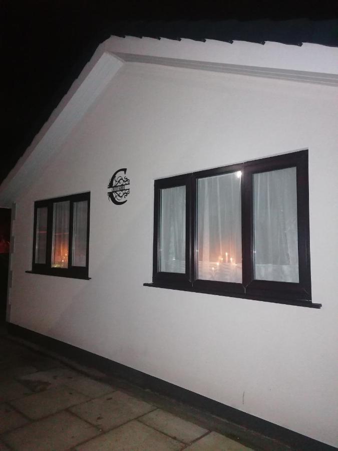 Chota Gher Apartment Widnes Exterior foto
